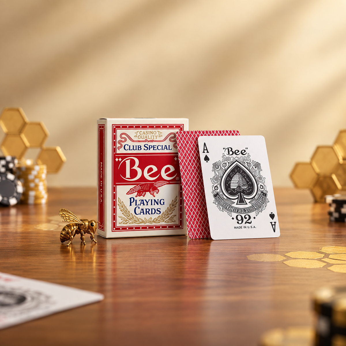 Bee poker diamond back playing cards - red